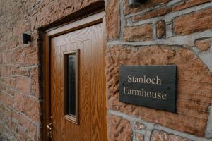 Stanloch Farmhouse - well equipped, games room, EV