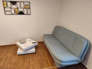 WHA Whites House Apartman