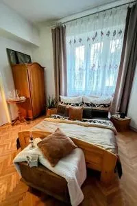 Antique Charm 2 bedroom - Praga