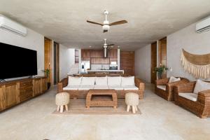 Beachfront Villa Punta Mita Litibu