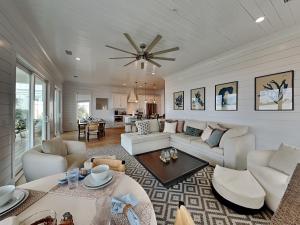 The Osprey #8 - Pelican Landing