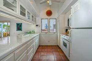 H962 - Hamilton Cove Villa 9-62