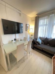Lovely 2 Bed Flat 2 floor Miles