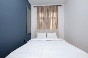 Exclusive House with 2 Apartments including 4 Bedrooms and 4 Bathrooms in Total