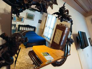 Deluxe Suite with Canal View