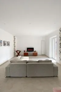 La casetta rossa - موستاتْشّانو