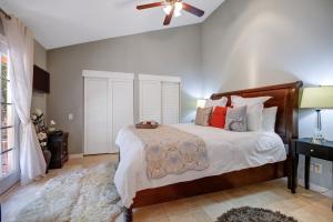 Padua Paradise - 2BR Pool, Hot Tub, Mtn Views