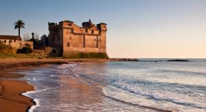 CASASANTOSA un tuffo in mare e sport