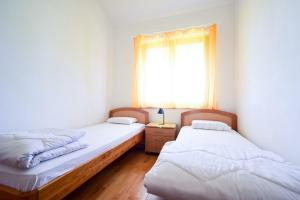Apartments Zlatko