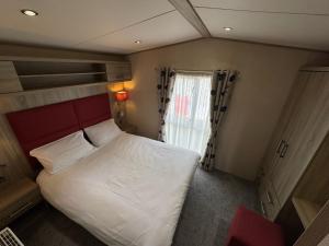 Golden Palm Resort - The Haywood - Coastal Caravan Breaks