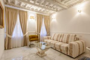 Domus Nannini SPA - L Arco di Matteotti