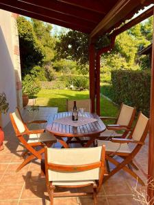 Little paradise by the sea