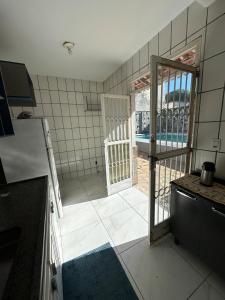 Casa com piscina na Barra do Jucu