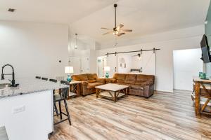 Disney World Family Retreat with Private Pool!