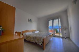 Apartments by the sea Viganj, Peljesac - 24189