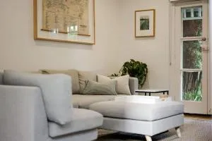 'Chateau York' - Relaxed Prahran Family Home - Prahran