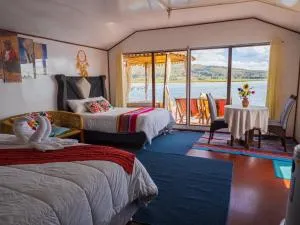 ECOS DEl TITICACA - Llachon