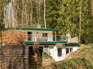 Holiday Home in Lanklaar near Forest Trails