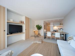 Apartment by the Beach with Stunning Sea View