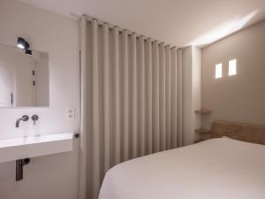 Modern apartment with sea views in Knokke Heist