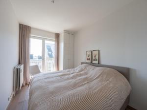 Seafront apartment with stunning views