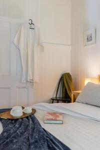 No 27 Absolute River Front