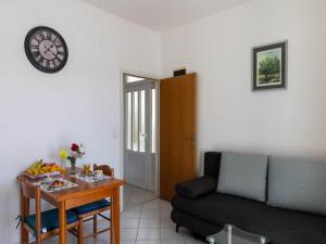 House Ra ica - One Bedroom Apartment with Terrace and Sea view 2
