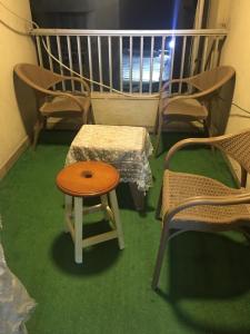 سيدى بشر عائلات فقط اقصى عدد خمسه افرادالحضور بأصل الوثائق الرسمية