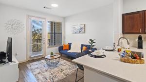 Stunning 1bd Apartment I Frisco near Dallas I Pool, Gym, Work Space - 4hvězdičkové hotely ve městě Frisco