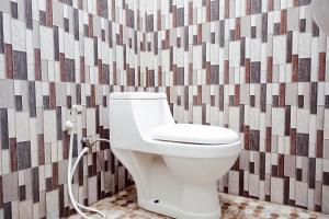 RedDoorz at Homestay OTW Manna