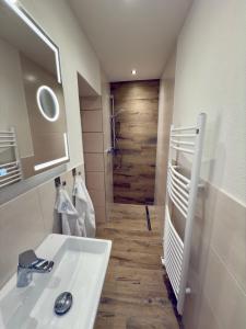 Historisches Wohnen nahe Rathaus und Steintor