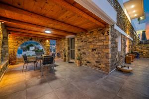 Zaros Springs Villa Lithos