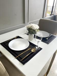 The Elite Club - ThongLor Bangkok