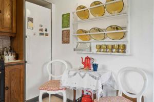 Spacious Holiday Home Near Nature Experiences