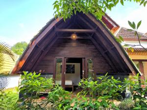 Tahoma Villas Labuan Bajo by ABM