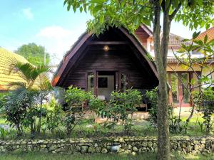 Tahoma Villas Labuan Bajo by ABM