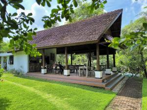 Tahoma Villas Labuan Bajo by ABM