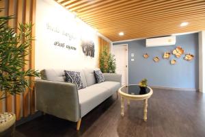 Super OYO 483 Pannee Hotel Khaosan