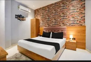 Hotel Pacific View - Gandhinagar