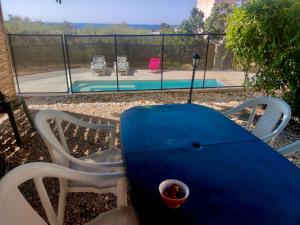 Maisons de vacances Gite des Ecureuils, vue mer, piscine privee, parking, climatisation : photos des chambres