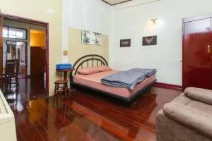 Baan Kong Hostel - Ban Bang Khan