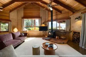 Earthen home - Dartmouth