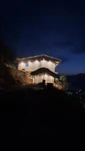 Kailash villa and restro - Kāskī