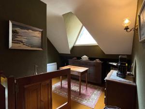 Maisons de vacances Maison de caractere dans le Vercors, 7 pers, 4 ch, wifi et grand jardin - FR-1-737-96 : photos des chambres