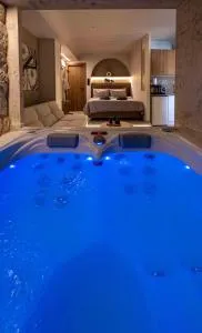 Frourio Lodge A4 - Karkatzí