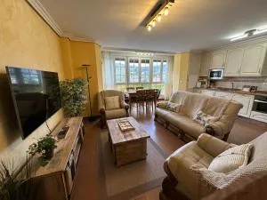 Casa La Enciruela - La Pared