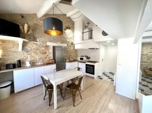 Appartements Charmant loft atypique a Palavas : photos des chambres