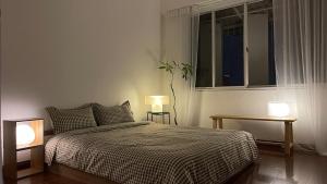 Elegant 2BR 2Baths apt in Historic Building