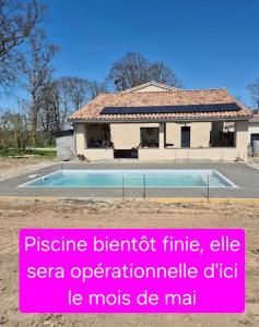 Maisons de vacances Gite Le Ka-Marrant 4 Etoiles - LES PUJOLS - ARIEGE : Maison de Vacances