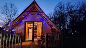 Campings les cabanes du tertre : photos des chambres